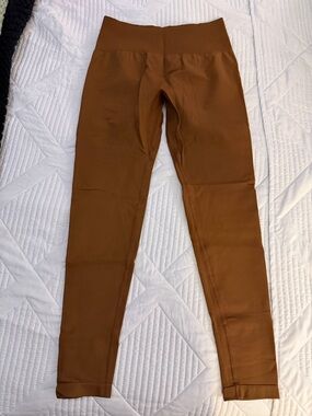 High-Waist Brown Leggings